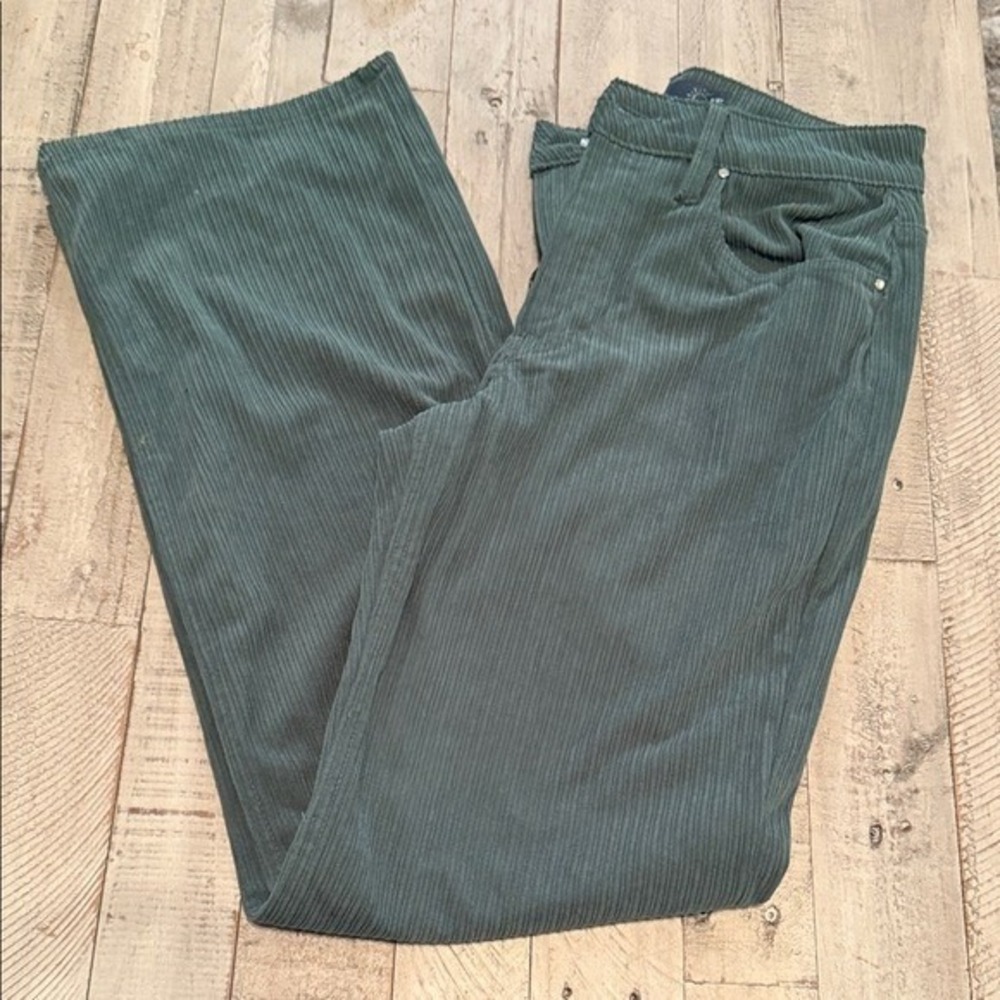 Indigo Rising Soft Green Corduroy Pants Wide Leg‎ Size 5/27 Cabincore